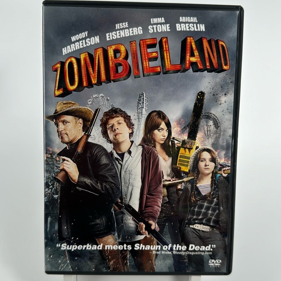 Zombieland. Woody Harrelson. Emma Stone. Bill Murray. - Picture 1 of 4